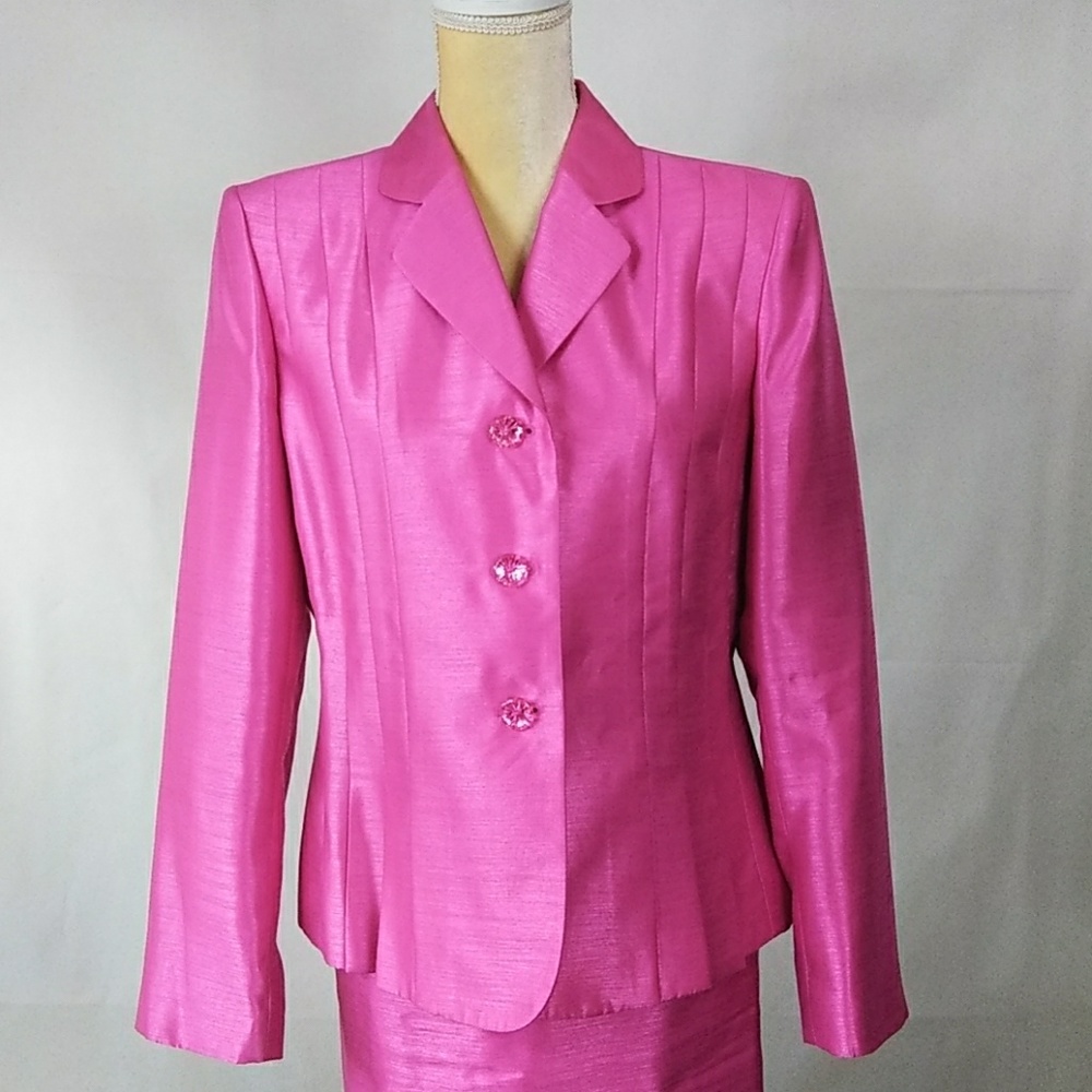 Size 12P Le Suit Pink Jacket And Skirt Suit - Picture 3 of 11